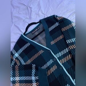 Gabrielle Union Oversized Cardigan